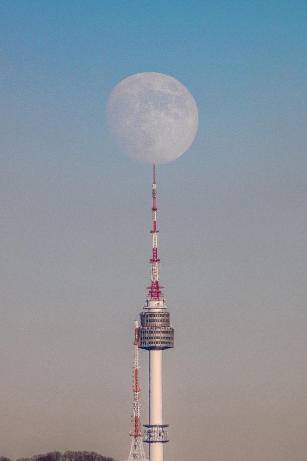 2023년 서울미래유산 사진 공모전 대상 - 남산서울타워 1